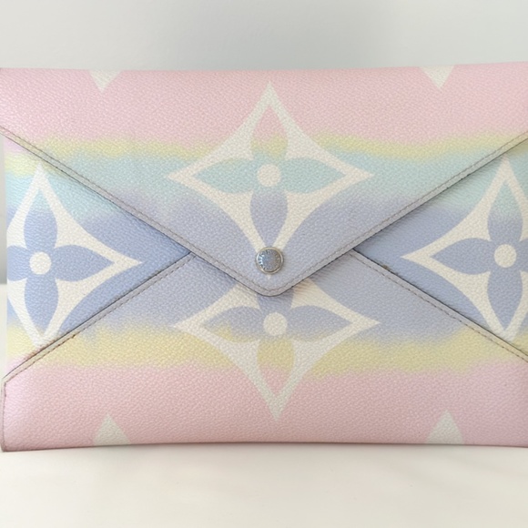 Louis Vuitton Escale Pastel Kirigami Set - Picture 4 of 15